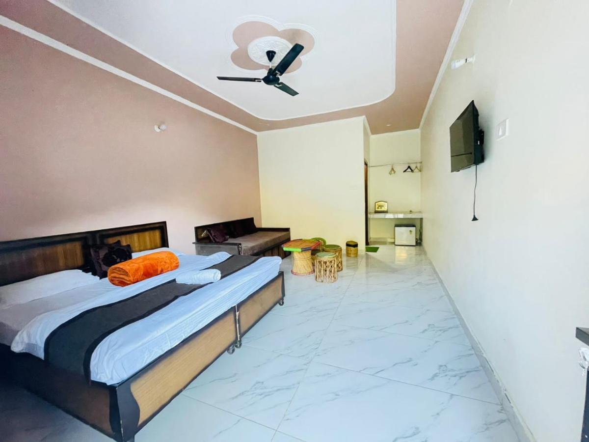River Valley Chamoli Exterior photo